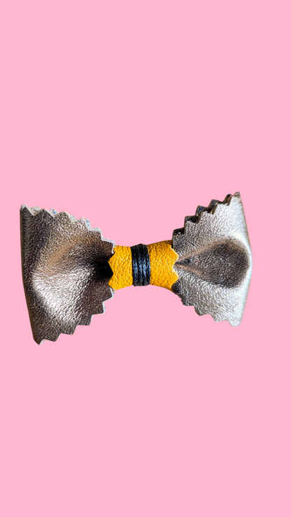 Broche Farfalle
